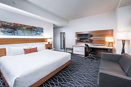Deluxe Room, 1 King Bed