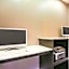 La Quinta Inn & Suites by Wyndham Russellville