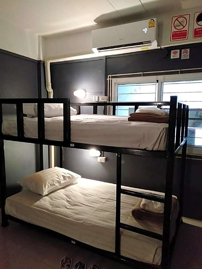 Bedcabin Hostel