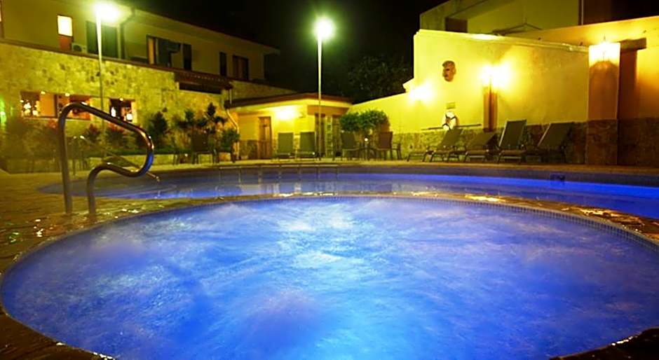 Adventure Inn