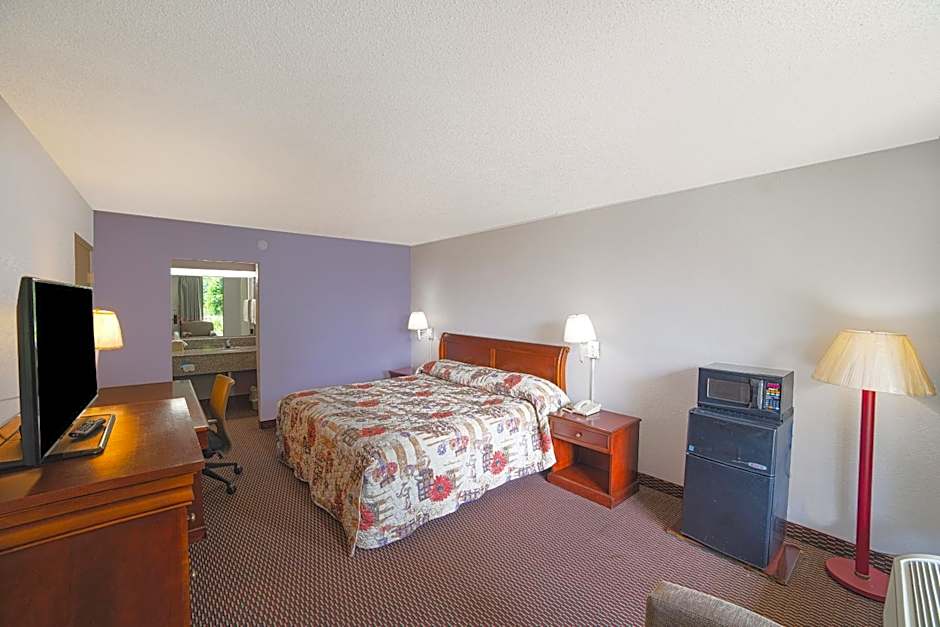 Masters Inn Selma Smithfield I-95 By OYO