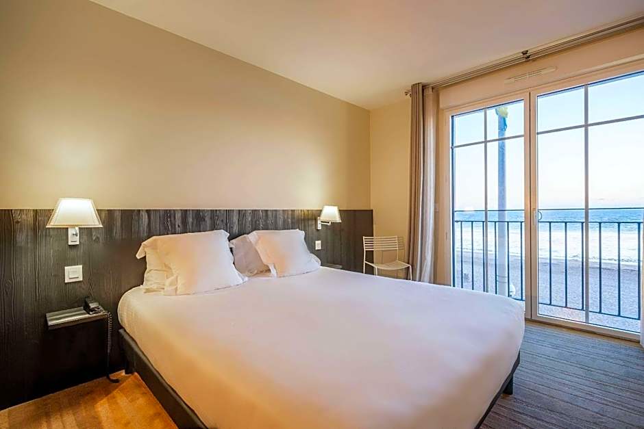 Les Flots - Hôtel et Restaurant face à l'océan - Châtelaillon-Plage