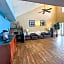 Bonita Lakes Inn