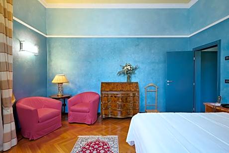 Junior Suite with Balcony and Free Spa Access