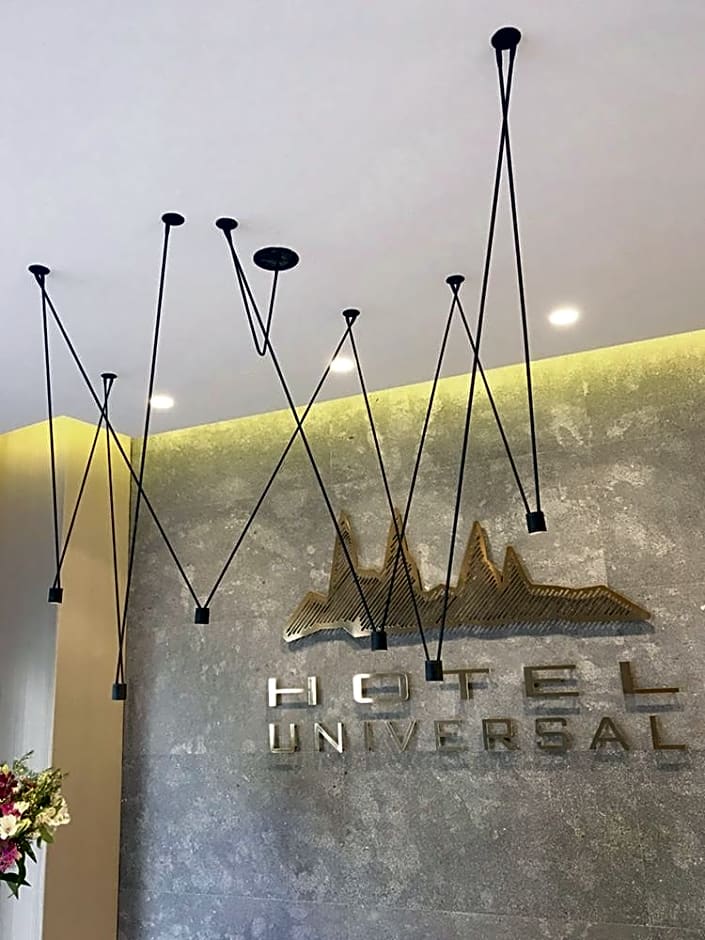 Hotel Universal