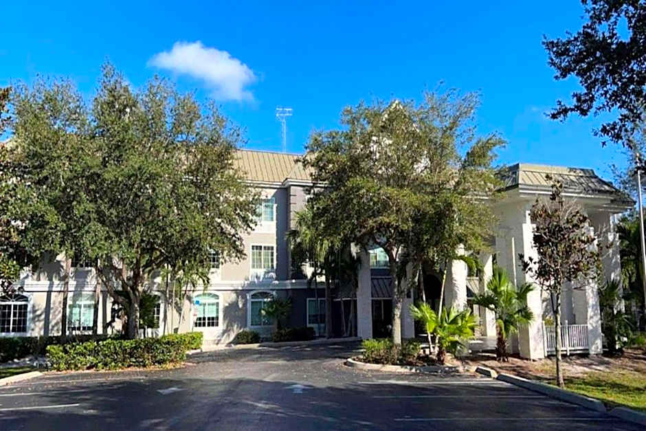 Hotel Flamingo Inn & Suites Vero Beach I-95