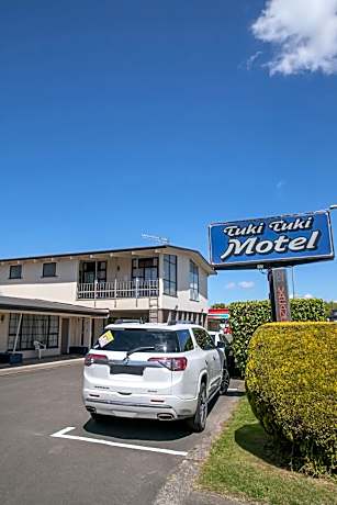 Tuki Tuki Motel