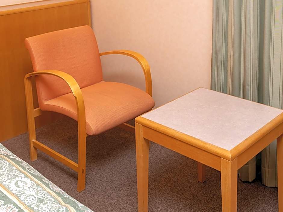 Tabist Hirosaki Touei Hotel