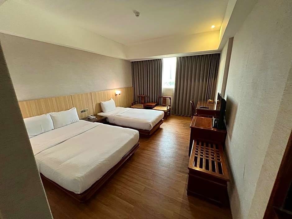 Highness Hotel
