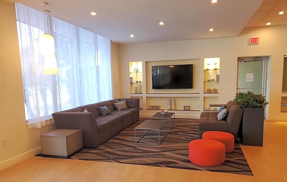 Days Inn by Wyndham Titusville Kennedy Space Center