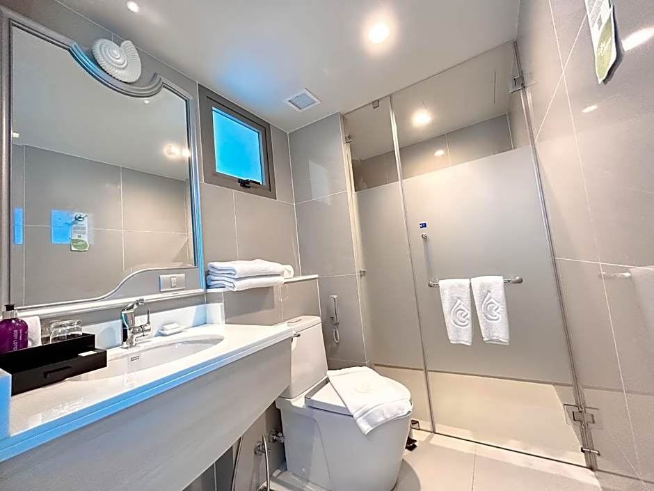 Centara Sonrisa Residences & Suites Sriracha