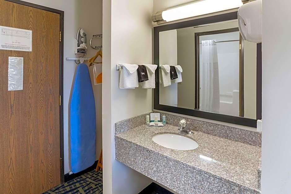 Quality Inn Rochelle