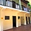Golfinho Plaza Hotel