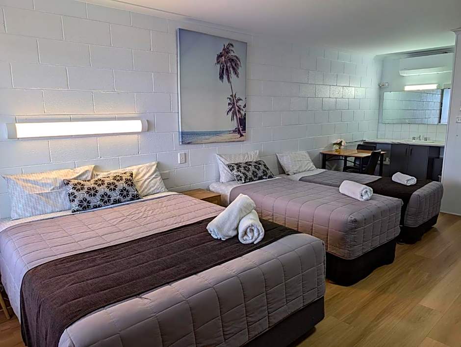 Morwell Parkside Motel