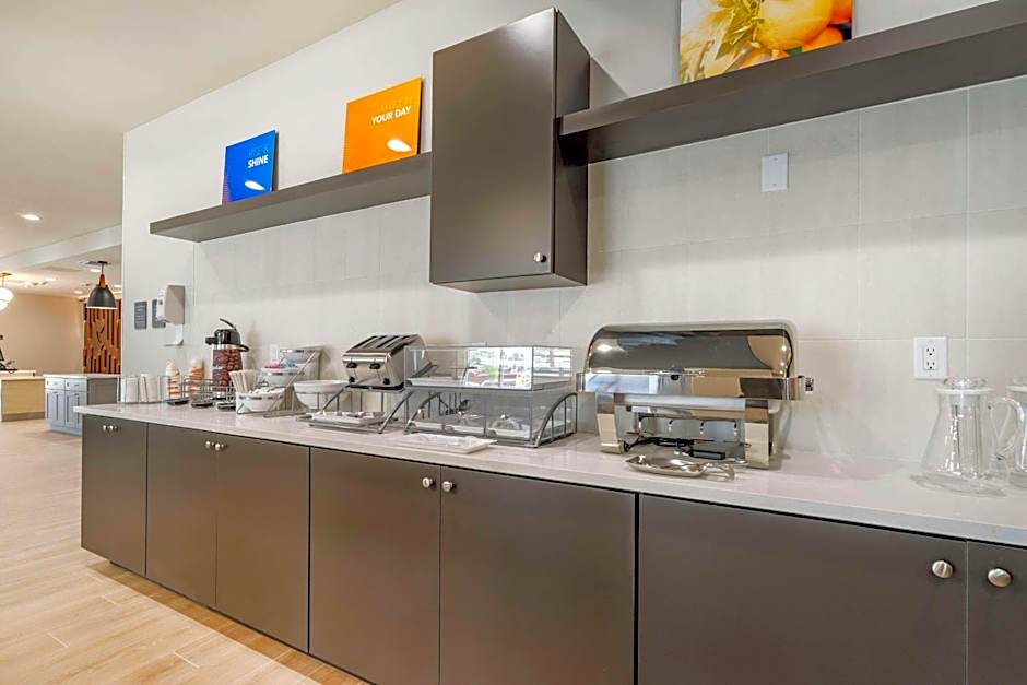 Comfort Inn & Suites New Port Richey Downtown District