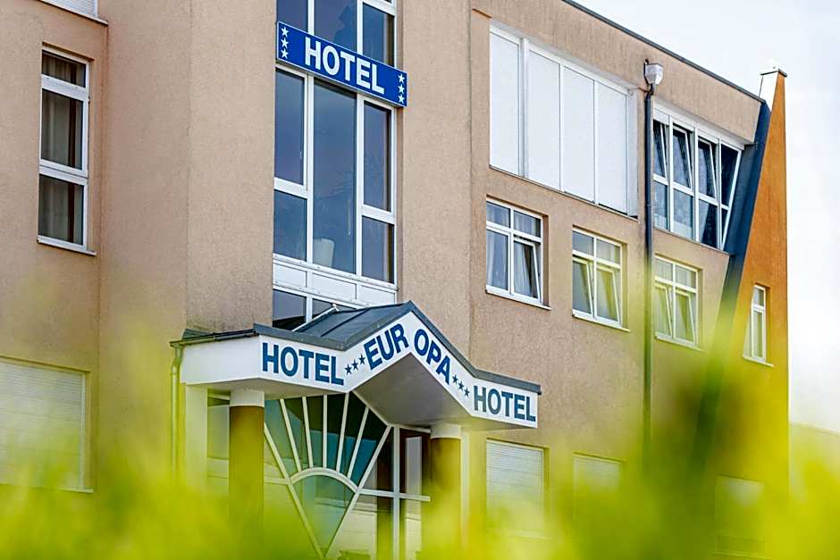 Europa Hotel Garni free parking