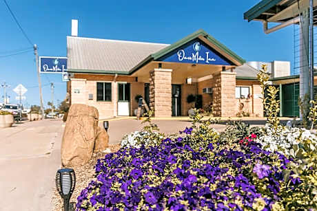 Oasis Motor Inn Blackall