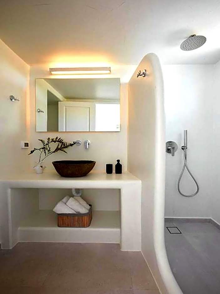 Anchor Suites