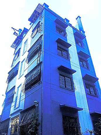 Las Pinas Serviced Apartment