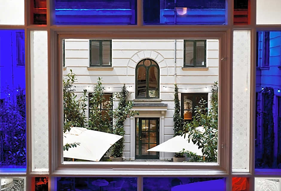 Coco Hotel