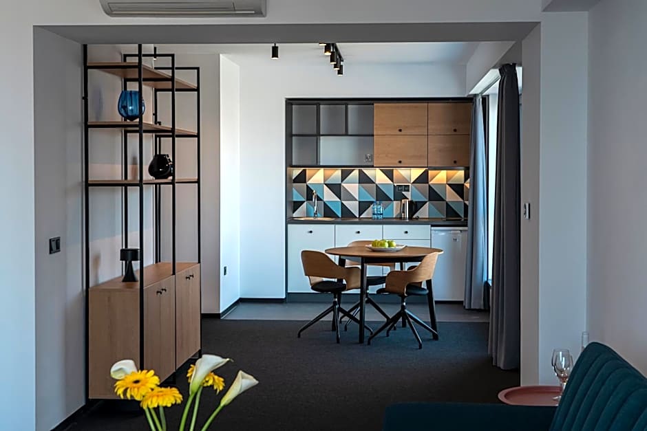 Hotel Campus 90 - Free Parking