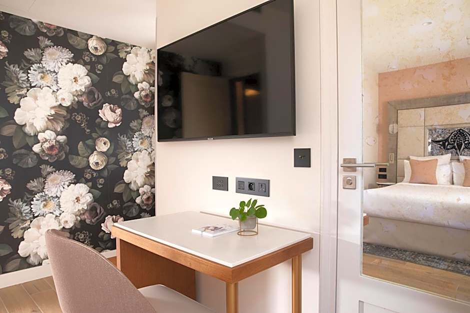 Hotel Des Champs-Elysees