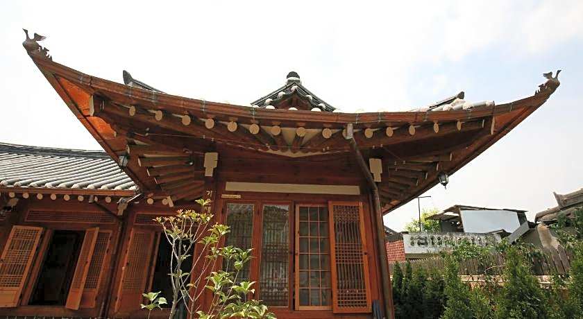 Gaeunchae Hanok Guesthouse Jeonju 2 (Korea Quality)