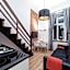 2 Nights Apartments - great location, right next to Main Rail and Bus Station, 10 min to Main Square by foot
