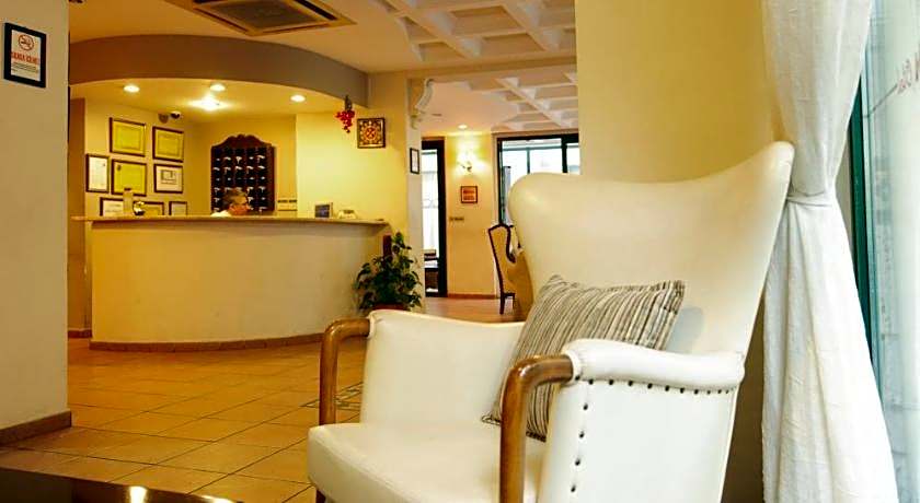 Ustun Hotel Alsancak