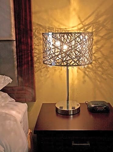 Gateway Inn And Suites