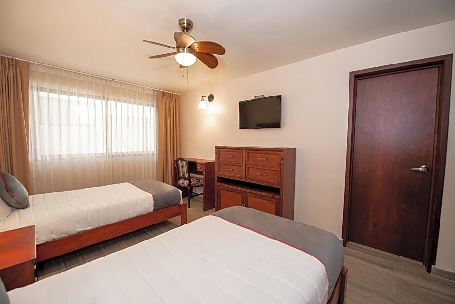 Hotel Senorial