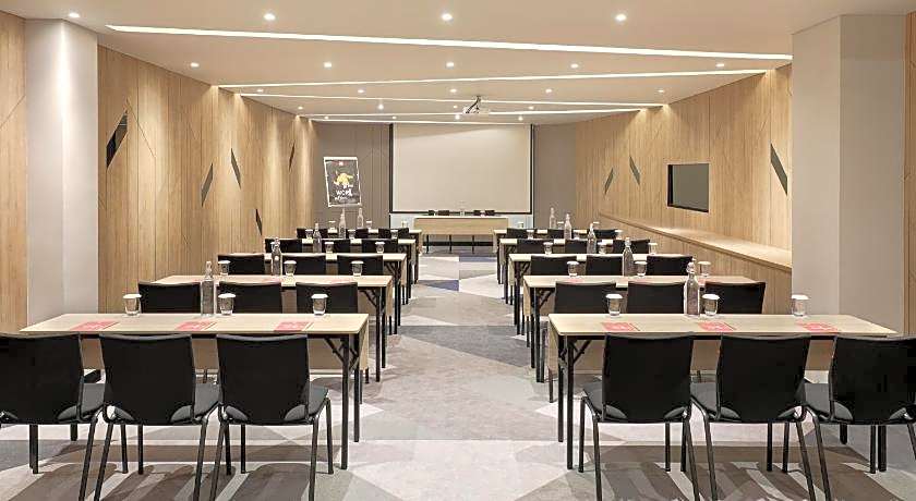 Ibis Samarinda