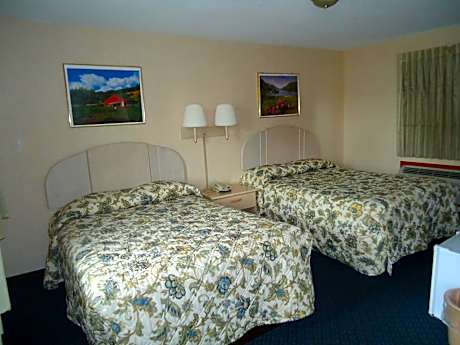 Double Room with Two Double Beds - Non-Smoking