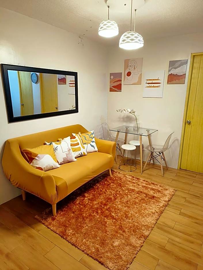 Davao Condo 2BR Pool Wifi Netflix