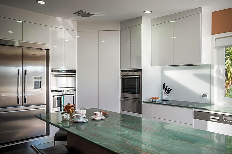 The Ark Stanley Luxury Bed and Breakfast