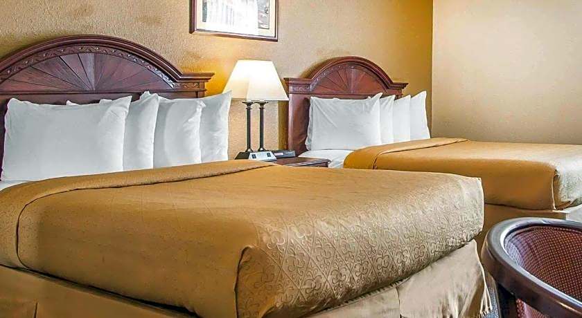 Quality Inn & Suites Franklin