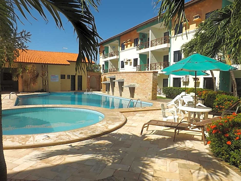 CONDOMÍNIO VILA DO MAR aptos 201C e 211B