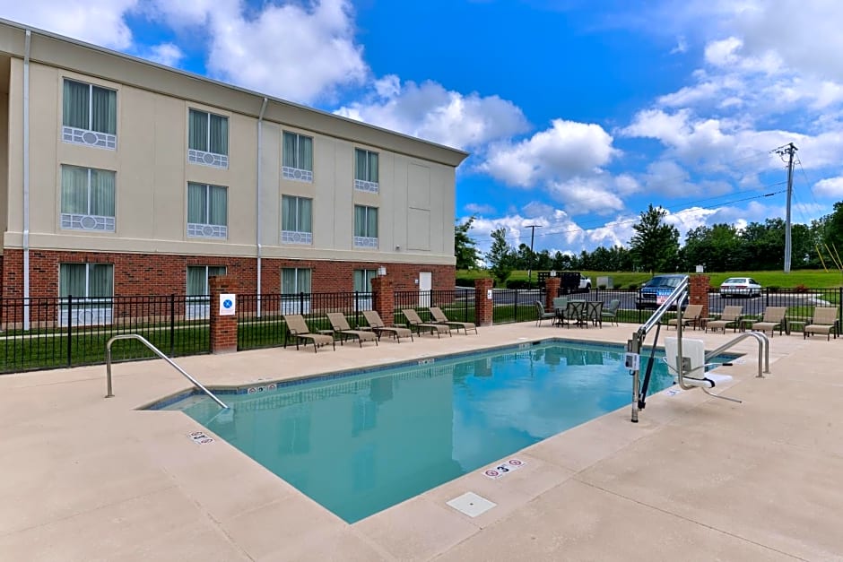 Holiday Inn Express White House, an IHG Hotel