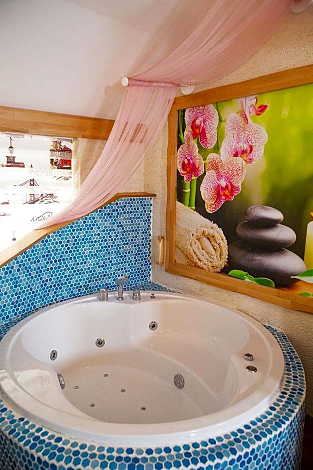 Emirtimes Hotel Kadıköy