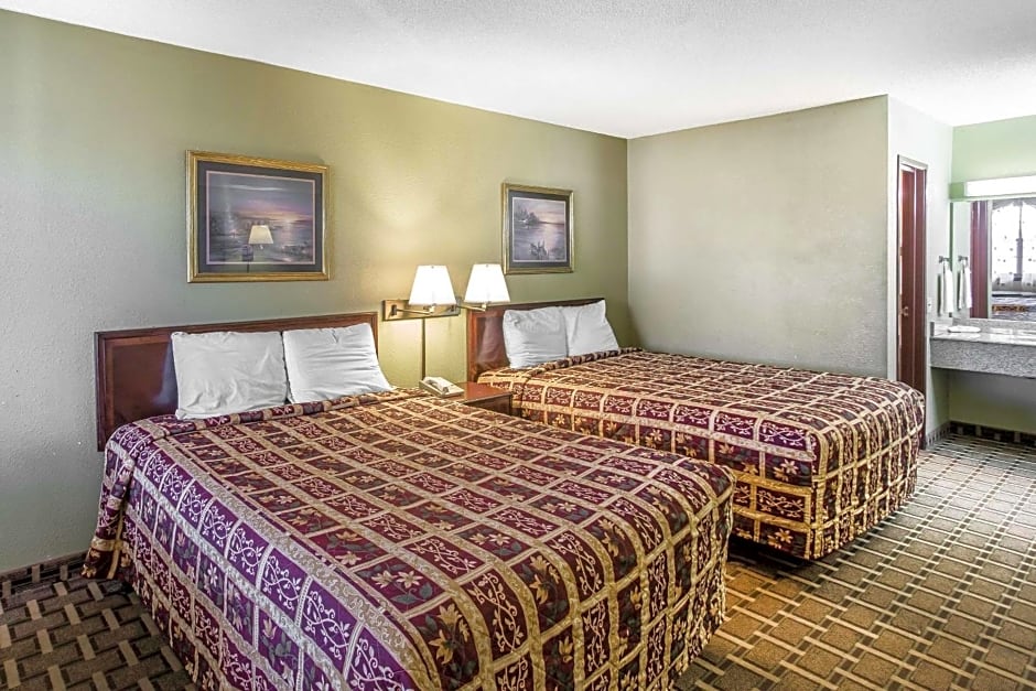 Rodeway Inn & Suites Smyrna