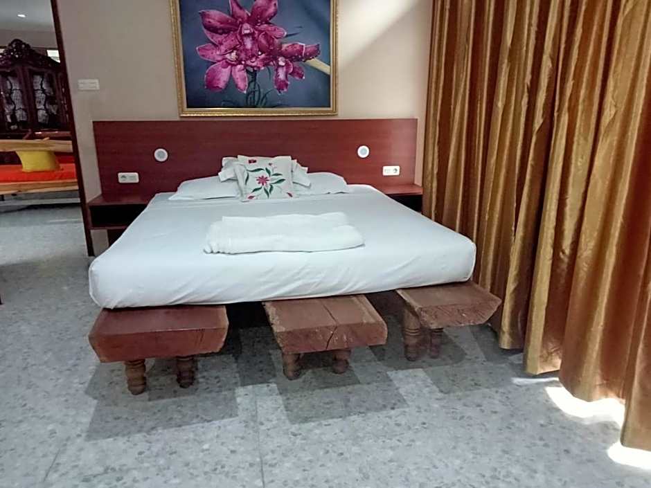 Mango House RedPartner – Semarang, IA