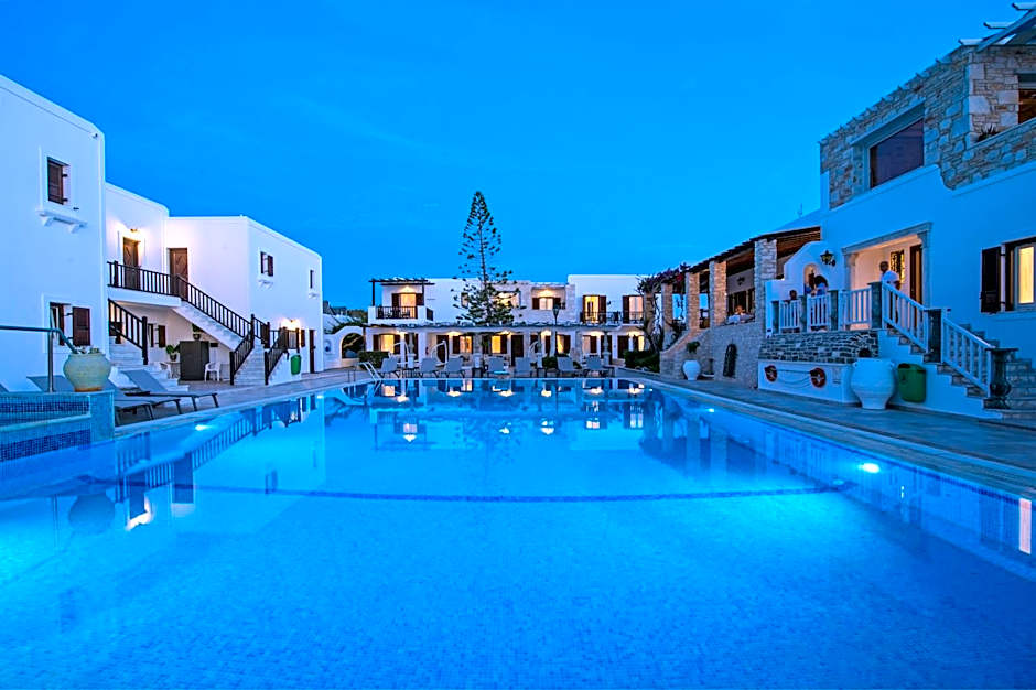 Photo 1 of 50 of Contaratos Beach Hotel