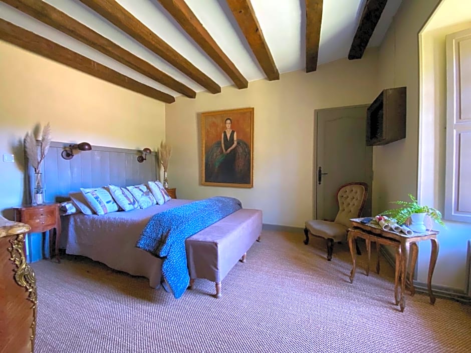 Le Petit Chateau De Sainte Colombe