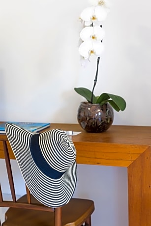 TRIPLE MASTER GARDEM VIEW