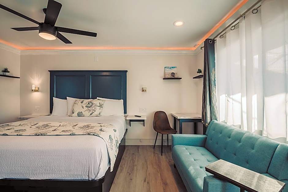 Blufftop Inn & Suites - Wharf/Restaurant District