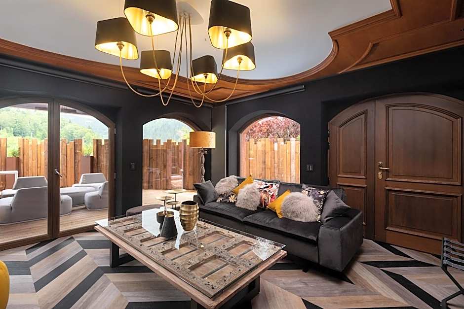 LA CHENEAUDIERE - Hotel Spa - Relais & Chateaux