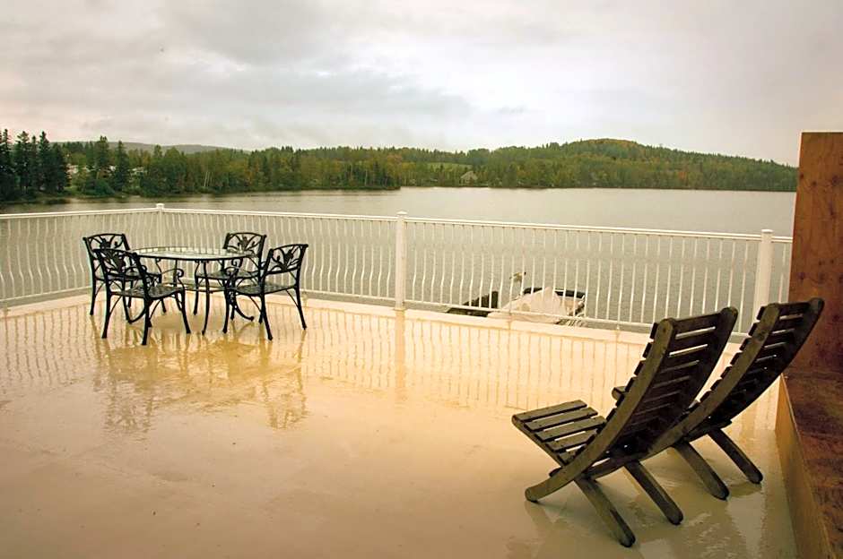 Auberge Du Lac Malcom
