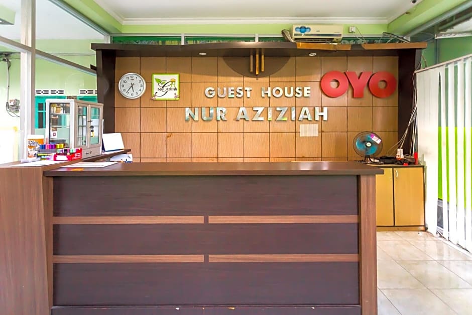 SUPER OYO 754 Nur Aziziah Guest House Syariah