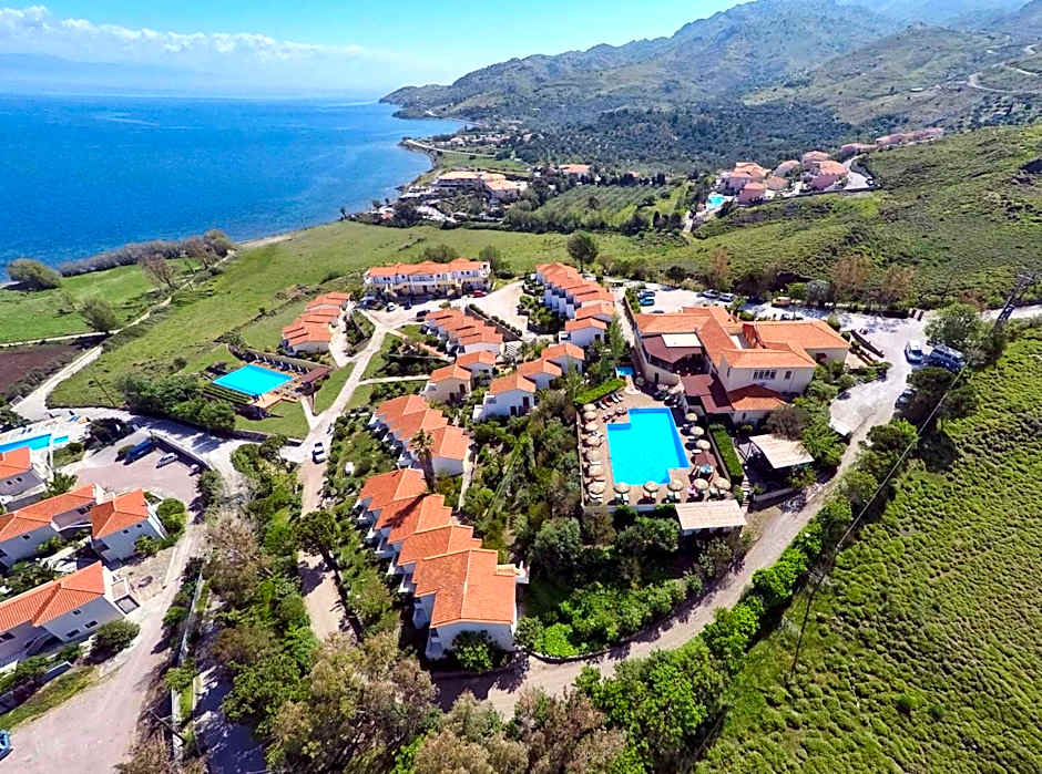 Belvedere Aeolis Hotel