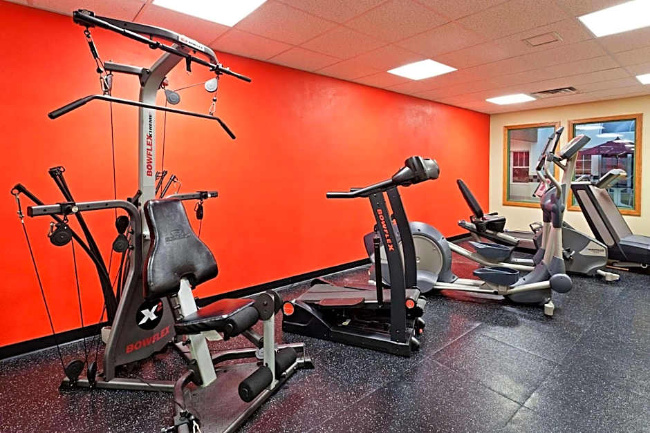 Country Inn & Suites by Radisson, York, PA